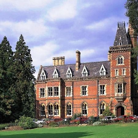 Brownsover Hall Ръгби Екстериор снимка