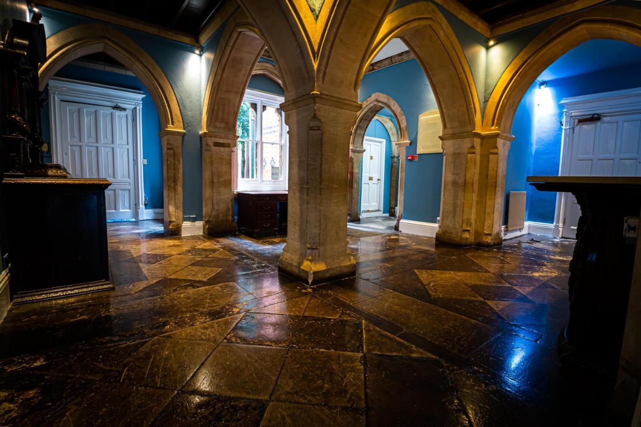 Brownsover Hall Ръгби Екстериор снимка